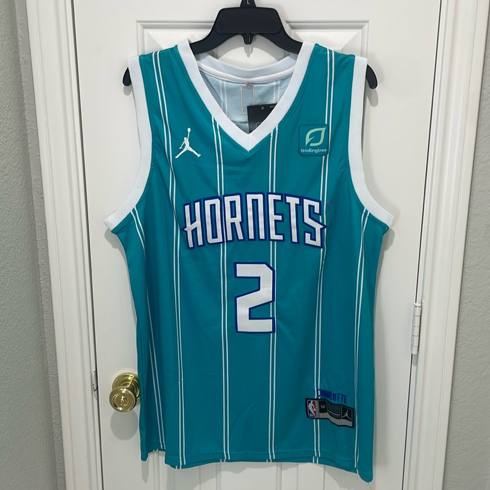 Jordan Men's Charlotte Hornets Lamelo Ball Icon Edition Swingman Jersey